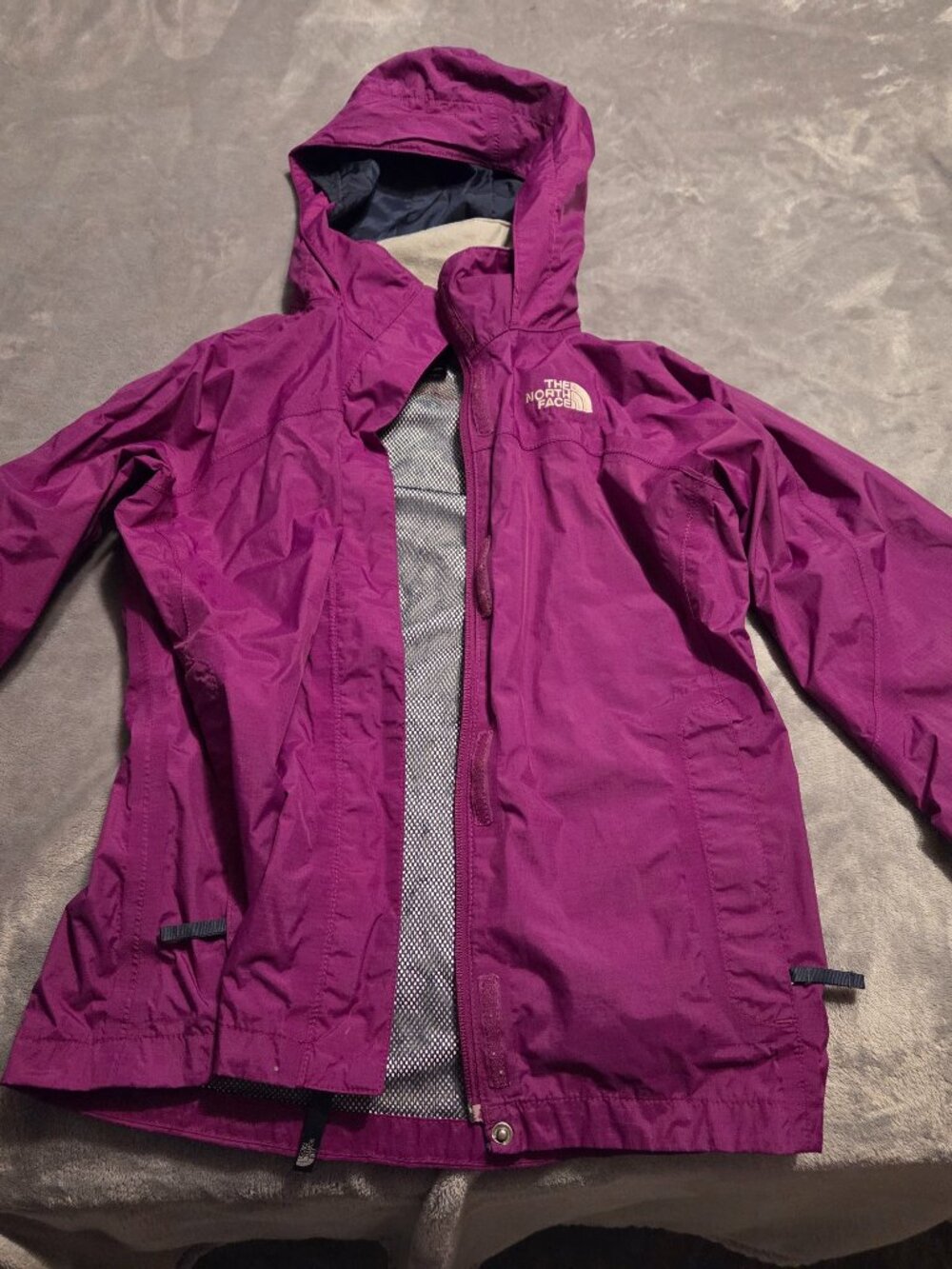 NorthFace Girls Rain Jacket Size M (10/12)